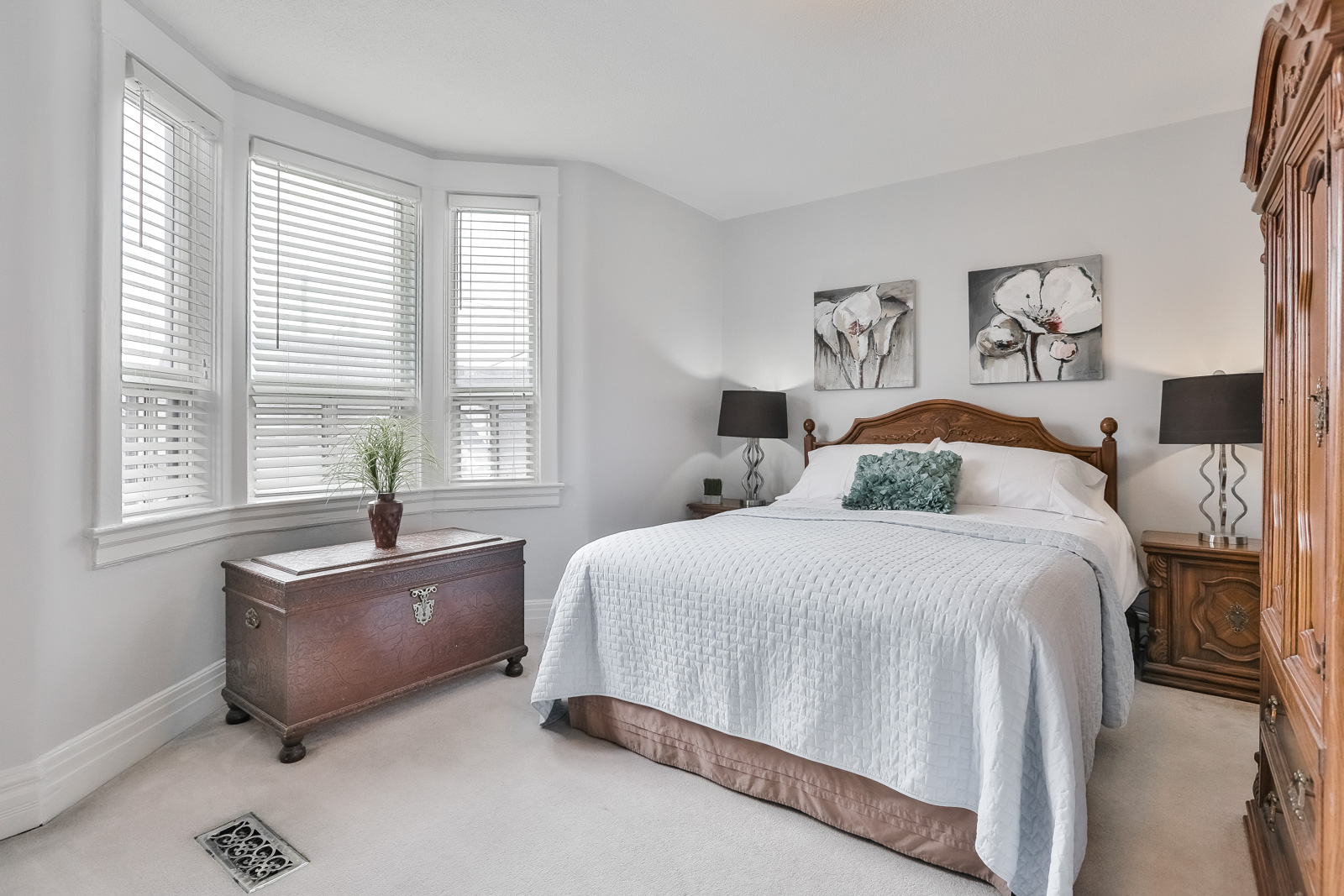 124 Millicent St - Toronto Dovercourt-Wallace-Emerson-Junction Homes For Sale In Toronto Real Estate Agent Sold Over Askin 124 Millicent St - Toronto Dovercourt-Wallace-Emerson-Junction Homes For Sale In Toronto Real Estate Agent Sold Over Askin