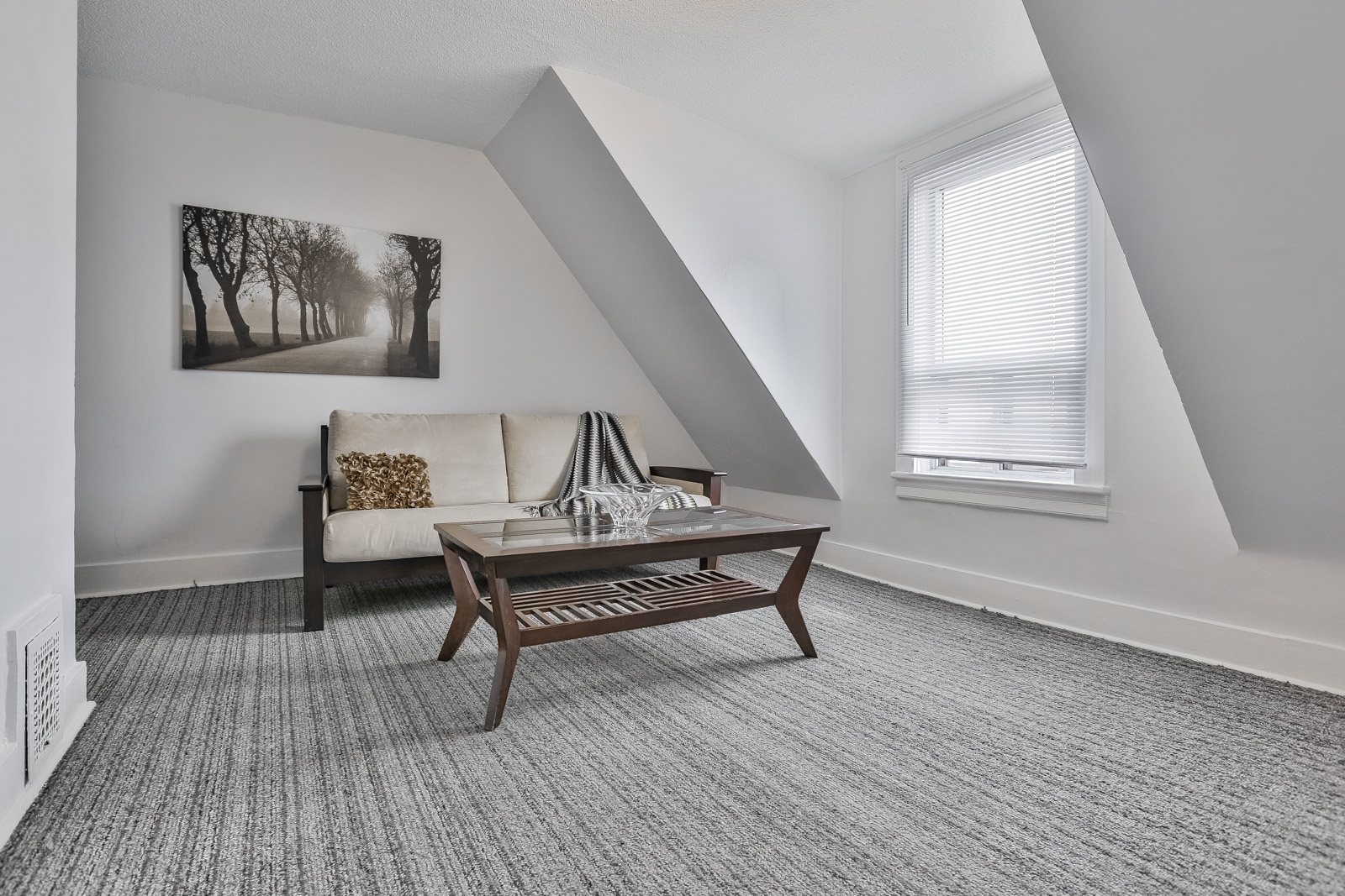 124 Millicent St - Toronto Dovercourt-Wallace-Emerson-Junction Homes For Sale In Toronto Real Estate Agent Sold Over Askin 124 Millicent St - Toronto Dovercourt-Wallace-Emerson-Junction Homes For Sale In Toronto Real Estate Agent Sold Over Askin