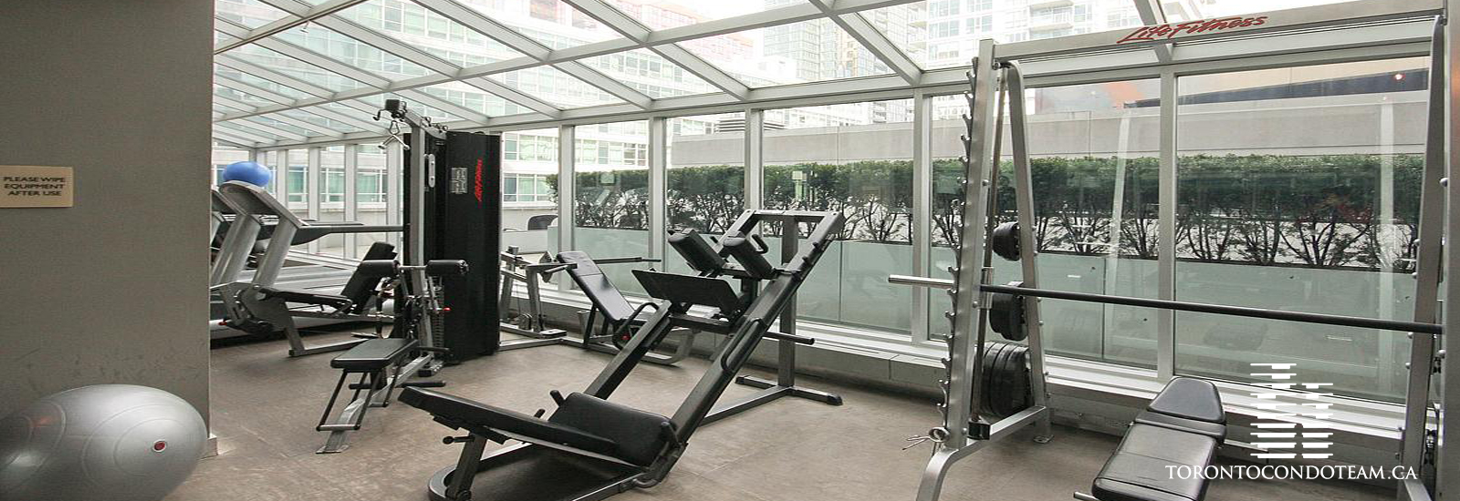 36 Blue Jays Way SOHO Metropolitan Condos For Sale & Rent Toronto