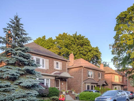 15 Glen Manor Drive