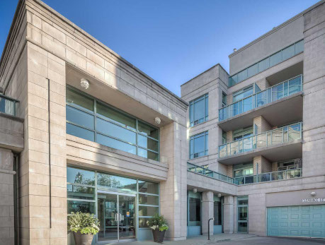 35 Boardwalk Drive