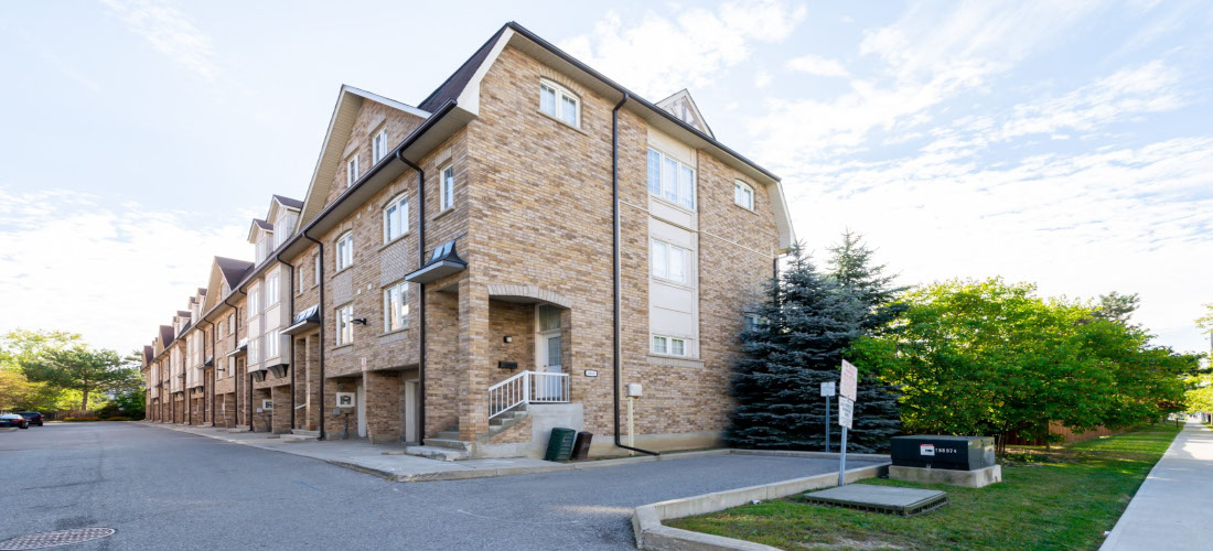 2619 Warden Ave Toronto Condos For Sale & Rent