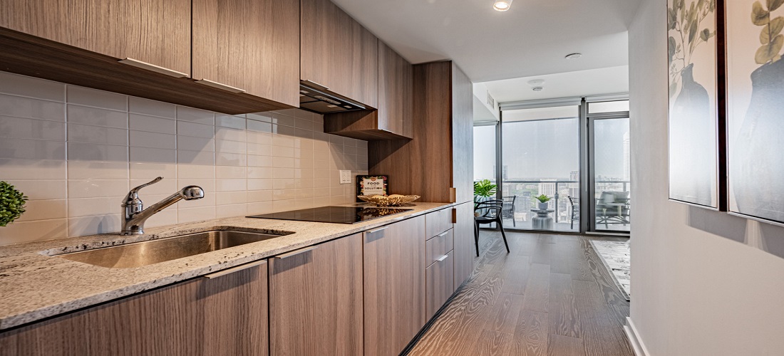 11 Wellesley St Wellesley On The Park Condos For Sale Toronto Condo