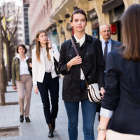 Living in Bronte Creek, Oakville ON | Residents walking the streets