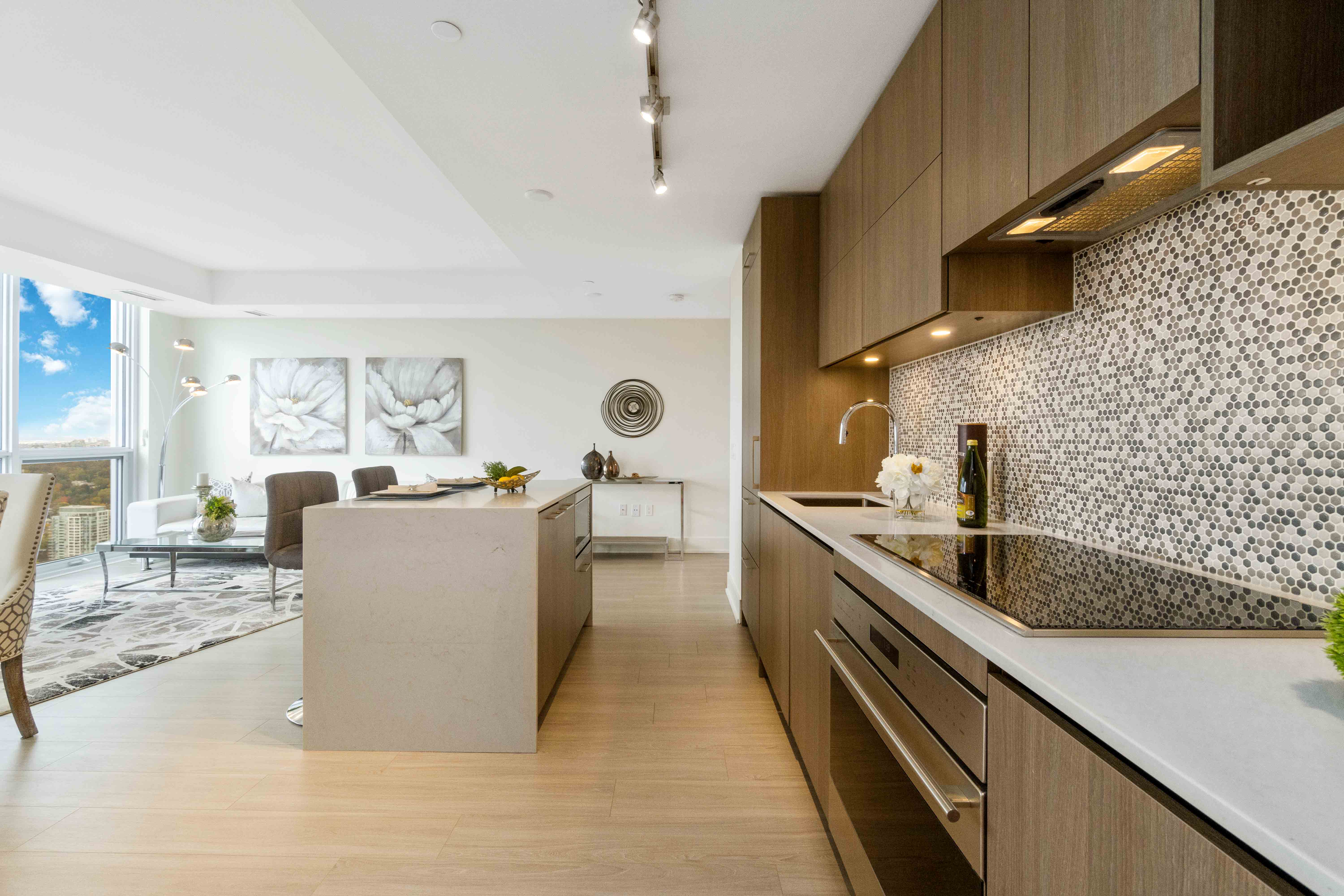 1 yorkville condo prices