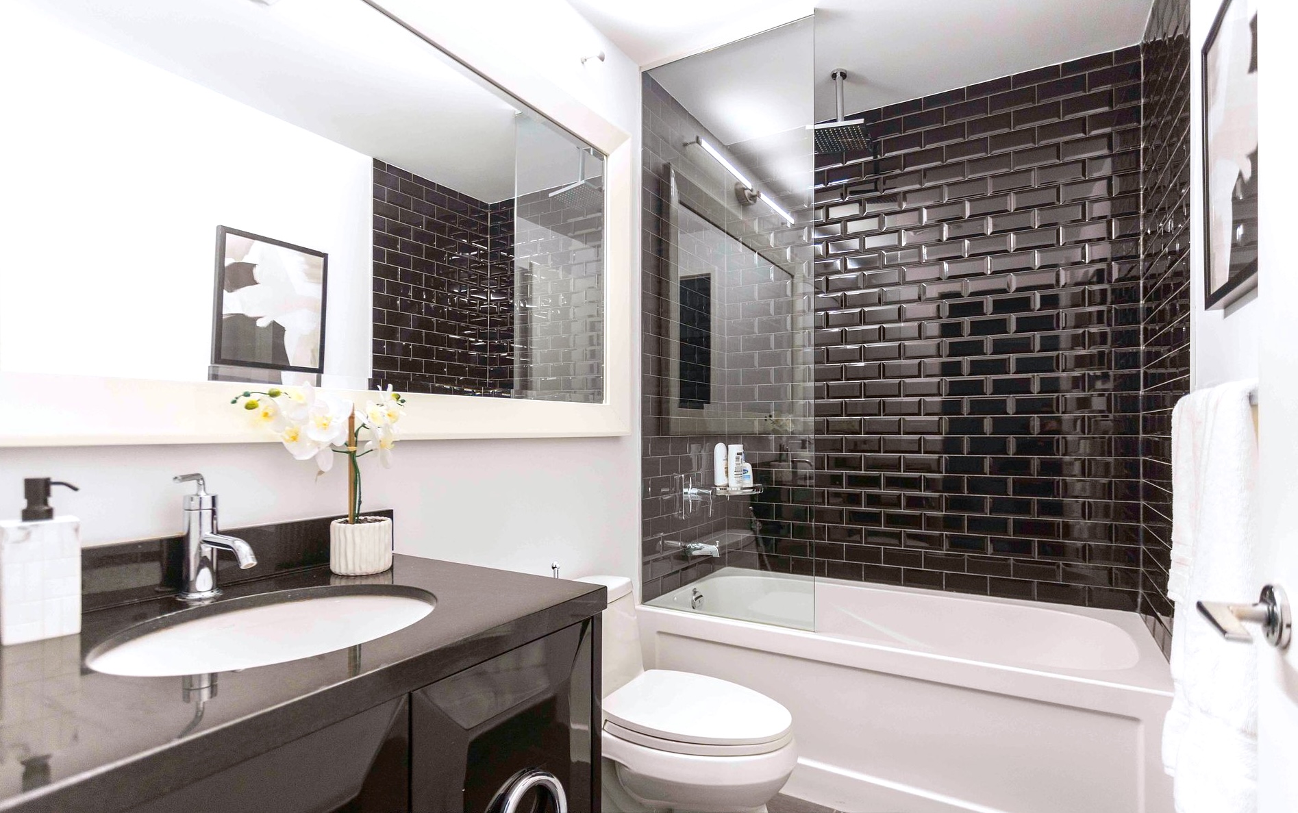 price of condos at South Beach condos Toronto