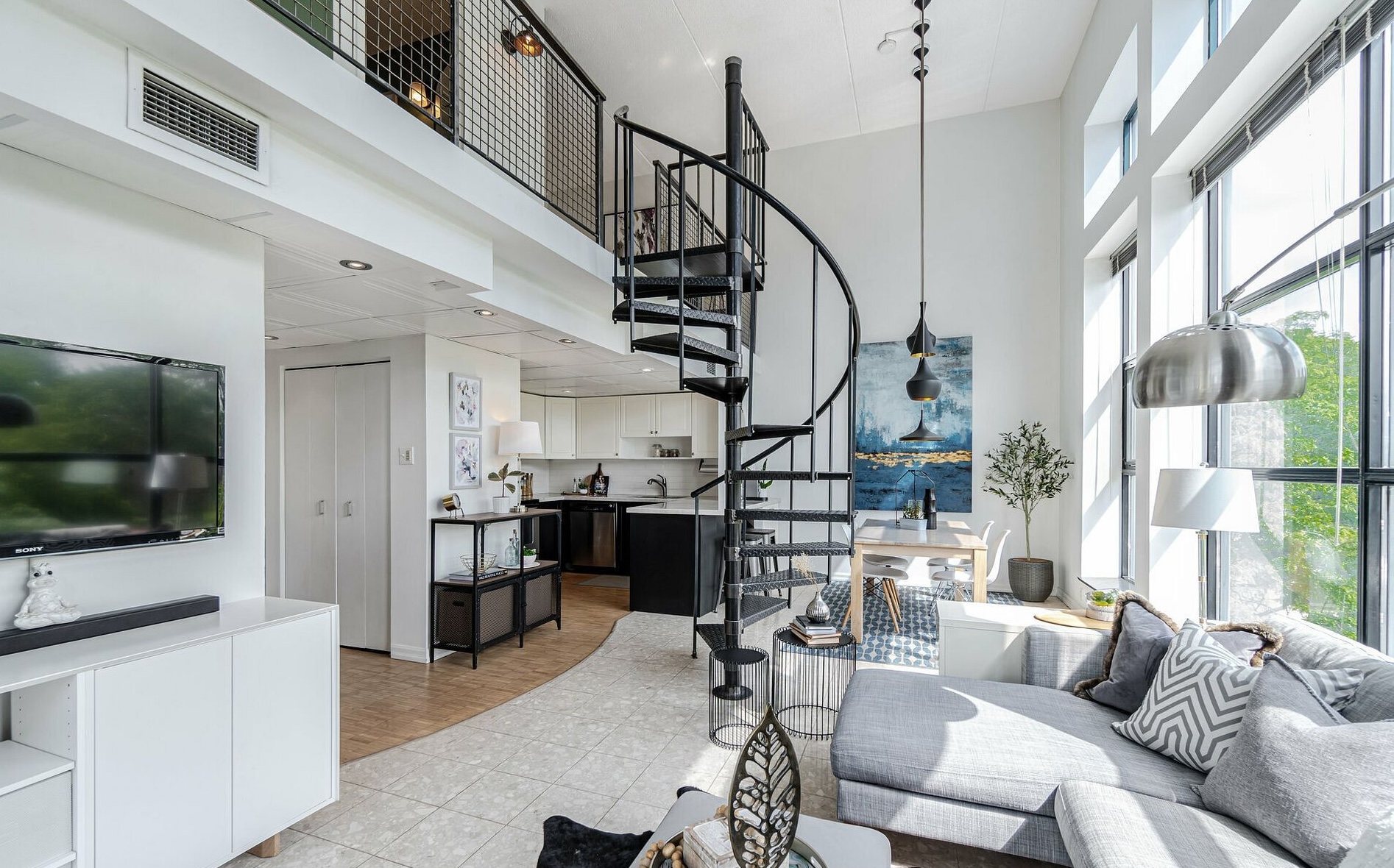 393 King St. Karen Law