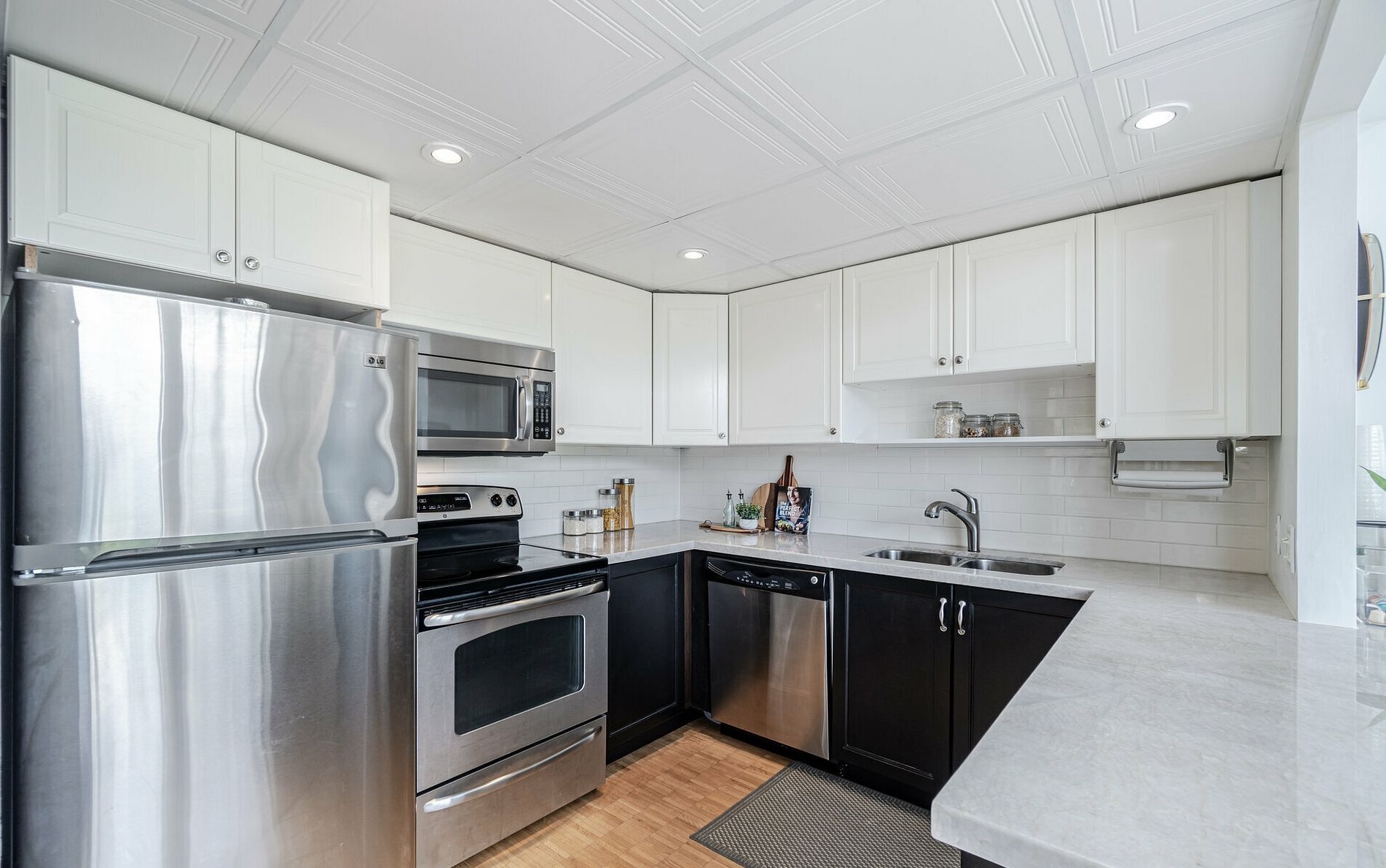 393 King St. Karen Law