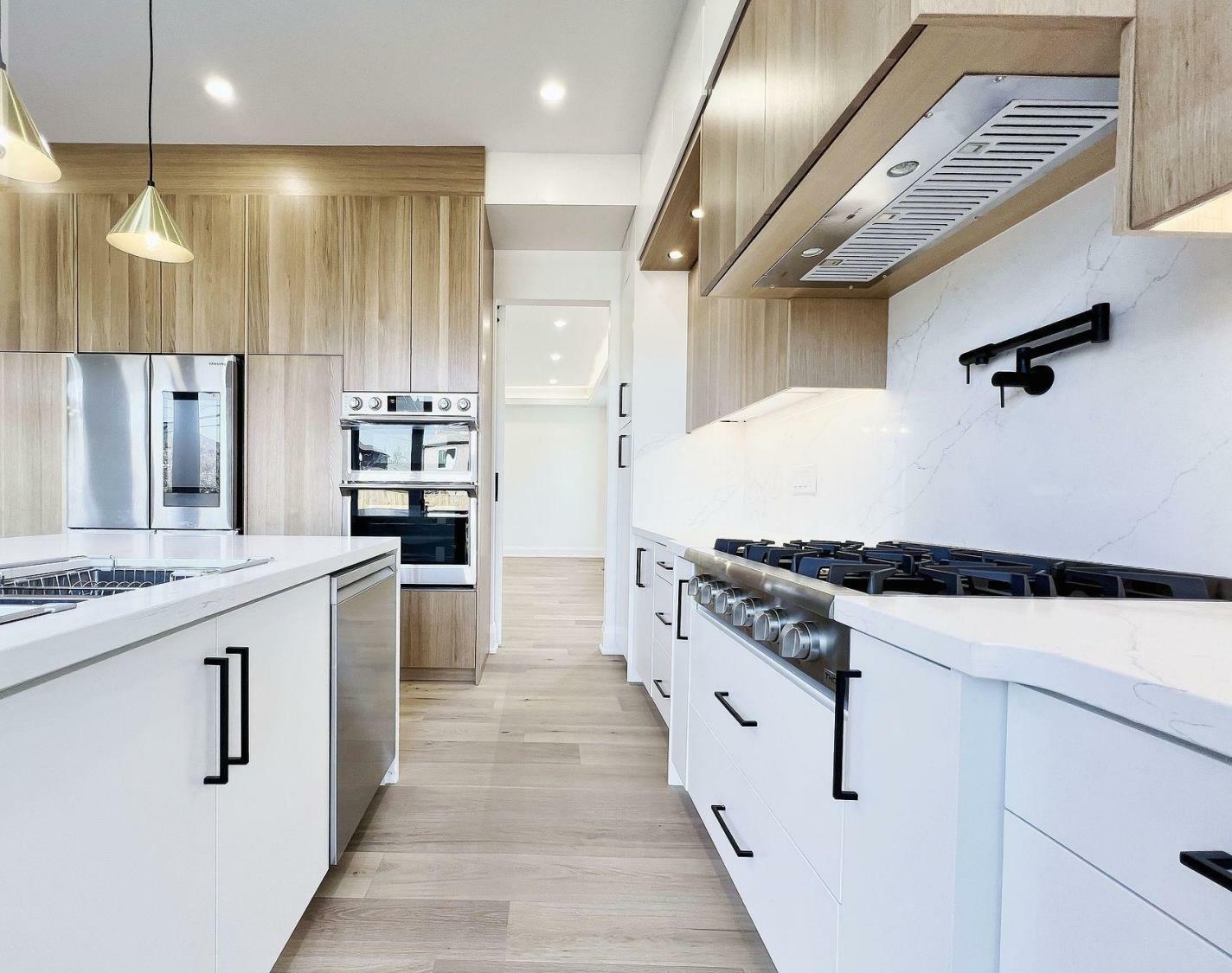 luxury custom built homes in Toronto