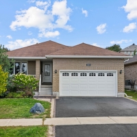 Effortless West-End Living: Your Downsizing Dream